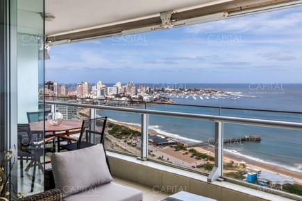 Season Tower de dos dormitorios en venta