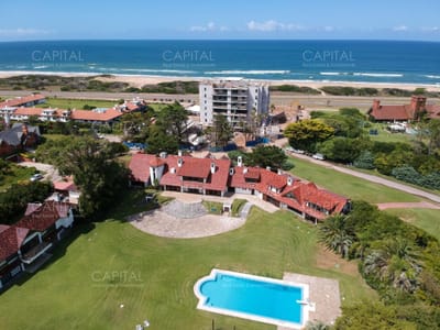 Casa Grande en Alquiler Playa Mansa Punta del Este