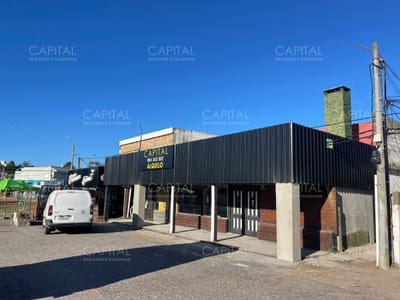 Local Comercial en Venta Punta del Este con RENTA