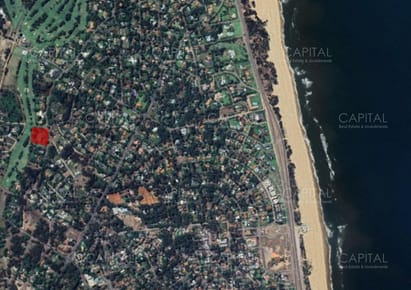 Terreno de 9000m2 en venta, Playa Brava.