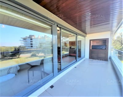 Espectacular Apartamento en alquiler Primera linea playa Brava