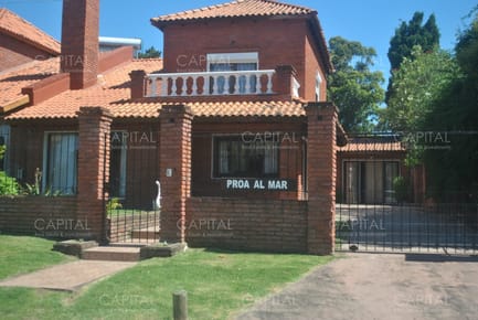Casa en Alquiler de Temporada en Pinares