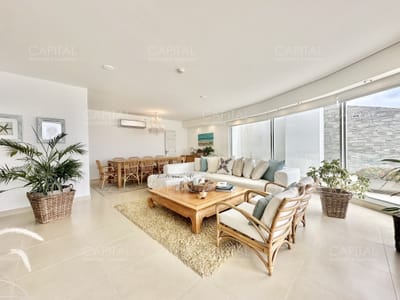 Penthouse en Venta en Miami Boulevard 3 suites y servicio