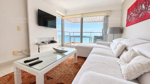 Departamento en Alquiler y Venta en Playa Mansa Punta del Este