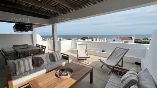 Esturion Montoya Penthouse, La Barra, Montoya