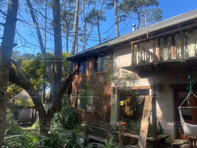 Casa en Montoya 5 dormitorios con amplio jardín
