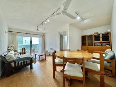 Apartamento de dos dormitorios en alquiler de temporada en Roosevelt
