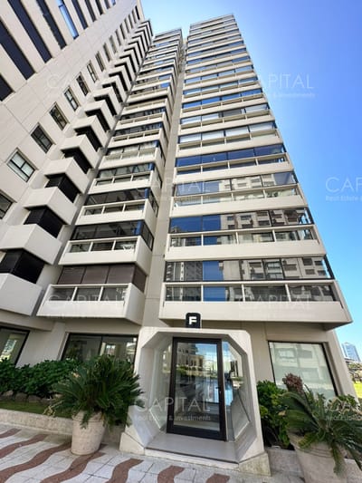 APARTAMENTO FRENTE AL MAR  TEMPORARIO EXCELENTE ESTADO