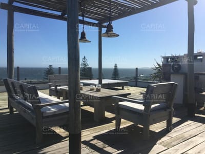 Casa en La Barra de la ruta al mar a pasos de la Posta del Cangrejo