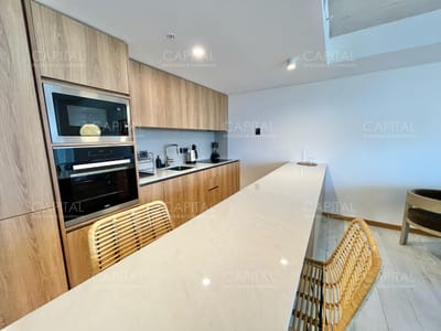 Apartamento en Surfside con Vistas panorámicas