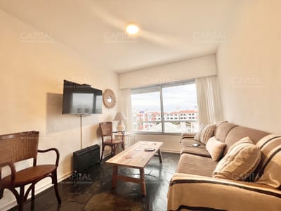 Apartamento de Dormitorio y medio en Peninsula con Garage