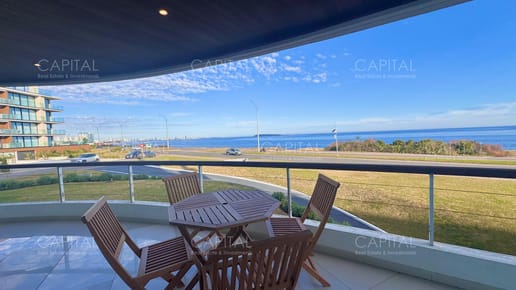 Apartamento en venta 3 dormitorios en Playa Mansa