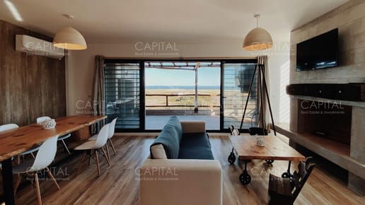 Casa de diseño contemporáneo en primera línea de mar - La Boyita