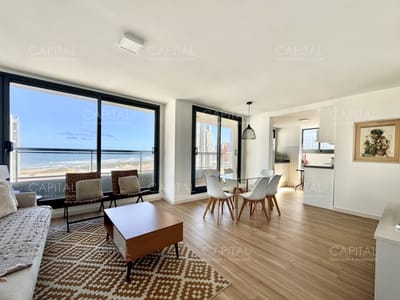 Apartamento de dos dormitorios con vista al Mar en Playa Brava, Punta del Este.