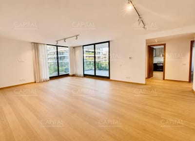 Apartamento de tres dormitorios con parrillero propio en Alive Residences, Barrio Parques 2