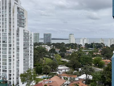 VENTA APARTAMENTO 3 DORMITORIOS EDIFICIO LEBLON PUNTA DEL ESTE