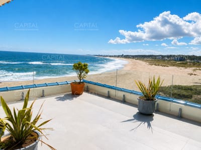 Penthouse 4 dormitorios y dependencia en Manantiales frente a Bikini Beach