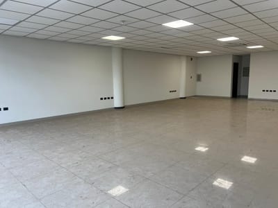 ALQUILO OFICINA CORPORATIVA EN EJE CORPORATIVO