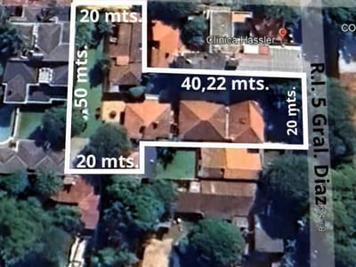 TERRENO EN VENTA DE 1804,4 m2 CON SALIDA A DOS CALLES EN BARRIO LOS LAURELES