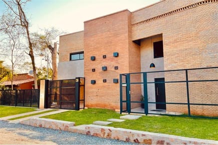 VENDO HERMOSA CASA EN SADI 3 AMOBLADA Y EQUIPADA