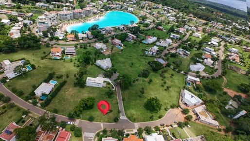 VENDO AMPLIO TERRENO EN CONDOMINIO AQUA VILLAGE