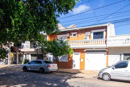 Casa-Venta-Bomberos Voluntarios c/ José Asunción Flores, Bernardino, Asunción