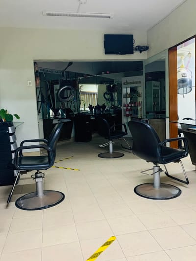 Casa . LOCAL COMERCIAL  EN MIRAFLORES