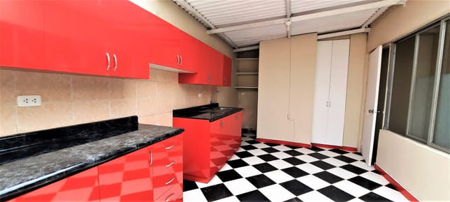 VENDO HERMOSO DEPARTAMENTO EN AV ALMT GRAU EN BARRANCO