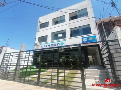 Edificio multifamiliar de 2 pisos en venta