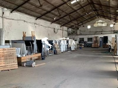 Gran Predio 8000 M2 Con Salida A 2 Calles Totalmente Hormigonado