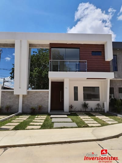 CASA EN VENTA EN CONDOMINIO