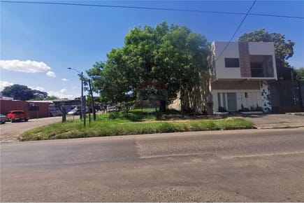 ESQUINA 614 m2. TERRENO ESTRATEGICO PARA COMERCIOS