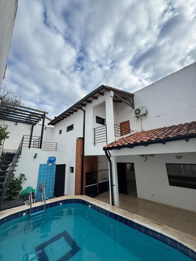 ALQUILER DE CASA EN BARRIO PRIVADO PIZZA NOVANA