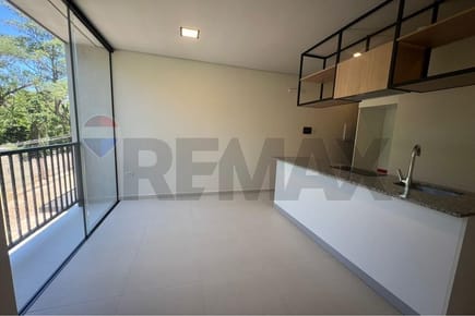 Departamento - Alquiler - Luque, Paraguay