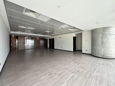 OFICINA EN ALQUILER