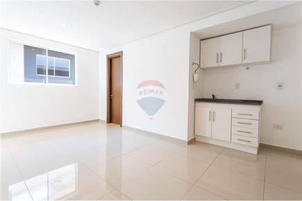 VENDO MONOAMBIENTE CERCA DE LA UNA