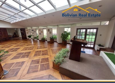 EXCELENTE CASA PARA OFICINAS EN VENTA – PLAZA ESPAÑA