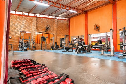 GIMNASIO EN VENTA EN VILLA ELISA