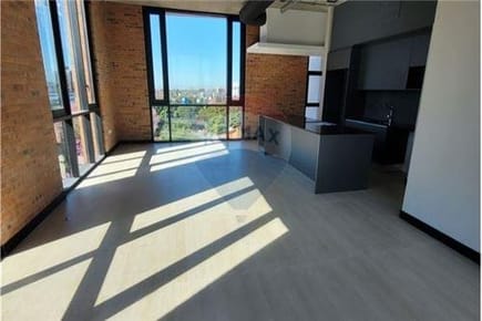 DEPARTAMENTO TIPO LOFT EN EL EJE CORPORATIVO