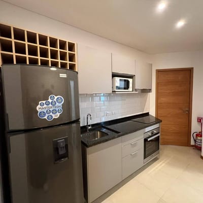DEPARTAMENTO MONOAMBIENTE AMOBLADO DETRÁS DEL SHOPPING DEL SOL