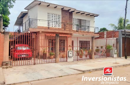 Casa en Venta de 5 Dormitorios  Zona Norte, 8vo anillo