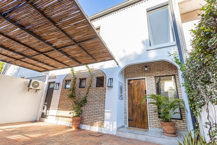 En Venta Duplex a estrenar en el Barrio Mburucuya