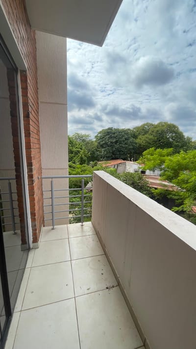 Vendo departamento de 2 dormitorios en Las Mercedes