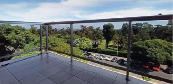 Frente Al Golf, Hermosa Vista, Finamente Amoblado