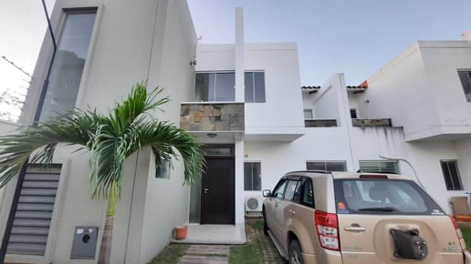 CASA EN ALQUILER - 4TO ANILLO Y AV. PIRAI - CONDOMINIO SOLAR DE ARANJUEZ