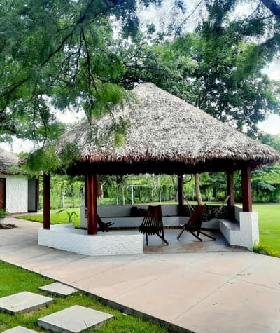 AMPLIA CASA QUINTA A ESTRENAR