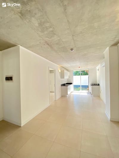 ALQUILO CASA EN CONDOMINIO CERRADO EN LUQUE LOMA MERLO
