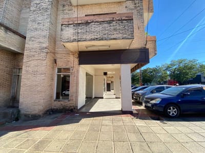 SALONES COMERCIALES EN ALQUILER – AVENIDA MARISCAL LÓPEZ