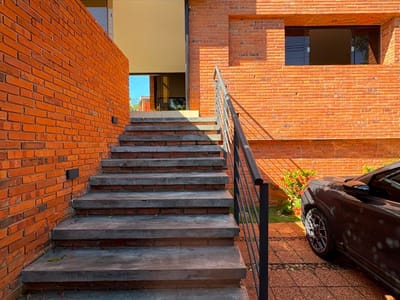 VENDO EN MBURUCUYA RESIDENCIA PREMIUM CON PISCINA 