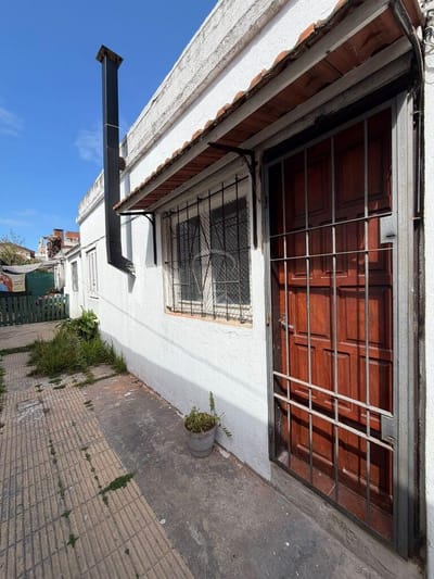 BUCEO REF LY2200  Apartamento en alquiler (Av. Rivera y Donizetti) a 1 cuadra de Av. Jose Batlle y